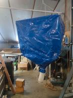 Afvultrechter opvulchips, Ophalen