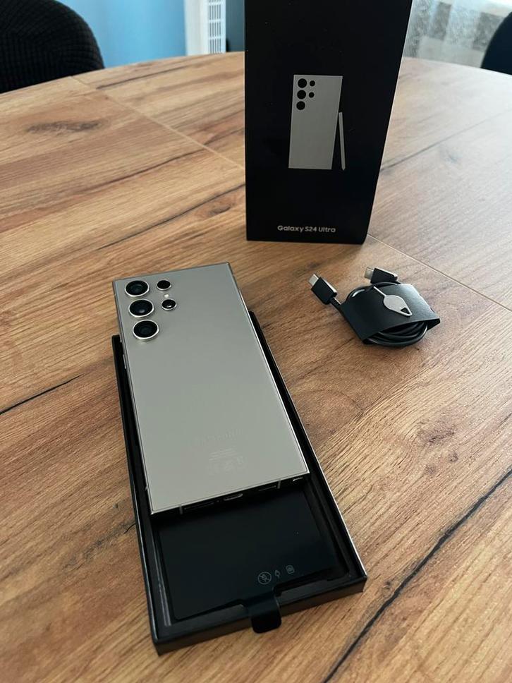 Samsung Galaxy S24 Ultra, Telecommunicatie, Mobiele telefoons | Samsung, Zo goed als nieuw, Galaxy S24, 256 GB, Zonder abonnement