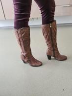 Te koop leren gevoerde dames laarzen, maat 37, kleur bruin,, Hoge laarzen, Bruin, Ophalen of Verzenden, Zo goed als nieuw