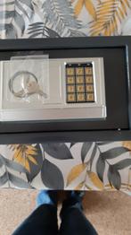 Electronische digitale kluis 20x31x20cm met sleutel en code., Ophalen of Verzenden, Nieuw