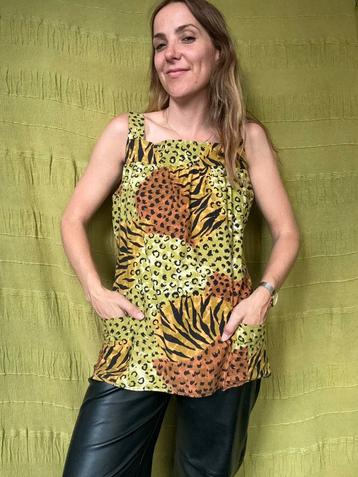 Vintage top / mouwloos shirt- African print - 40/L  beschikbaar voor biedingen