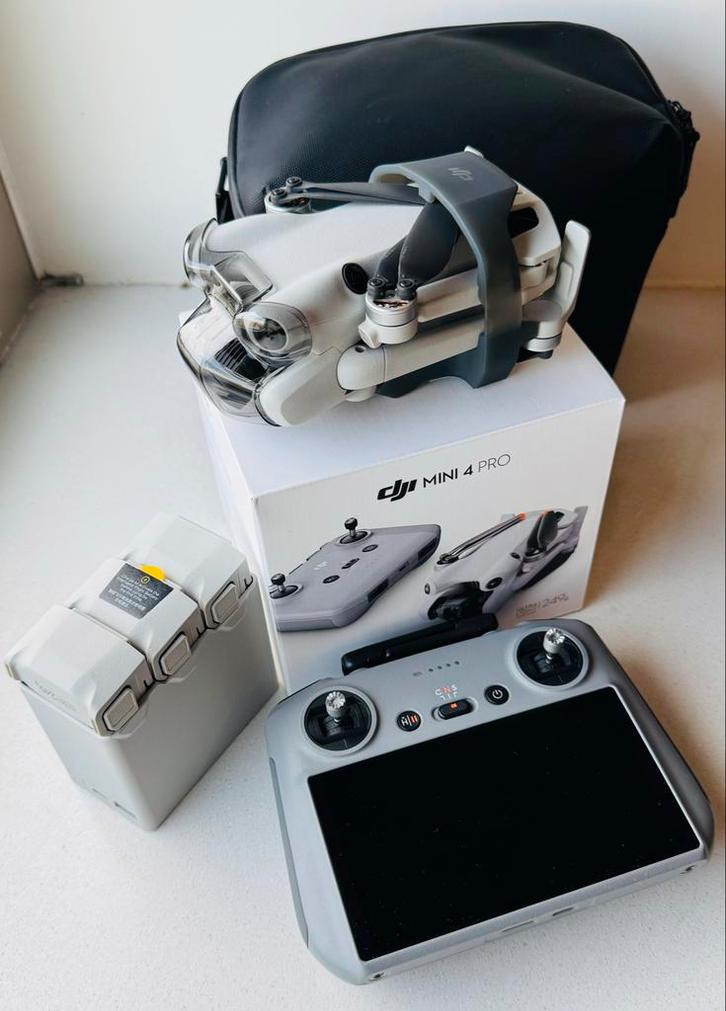 DJI Mini 4 Pro Fly More Combo (New) + DJI Care +ND64 Filter, Audio, Tv en Foto, Drones, Nieuw, Drone met camera, Ophalen of Verzenden