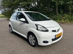 Toyota Aygo 1.0-12V Access | 5-drs. | Airco! | NAP | APK 11-, Voorwielaandrijving, Stof, Gebruikt, Zwart