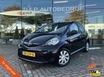Toyota Aygo 1.0 VVT-i Comfort 5-Deurs Airco Dealer NAP, Auto's, Euro 5, Stof, Gebruikt, Zwart