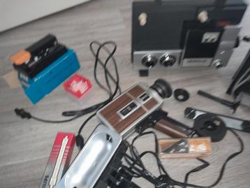 Pakket super 8 film camera. Projector en toebehoren  beschikbaar voor biedingen