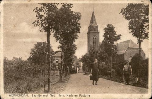 Werkendam Laantje NH Kerk en Pastorie, Verzamelen, Ansichtkaarten | Nederland, Gelopen, Noord-Brabant, 1920 tot 1940, Verzenden