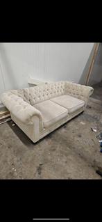 Chesterfield beige bank, Huis en Inrichting, Banken | Sofa's en Chaises Longues, Ophalen, Zo goed als nieuw