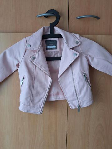 Roze meisjes jasje maat 98 beschikbaar voor biedingen