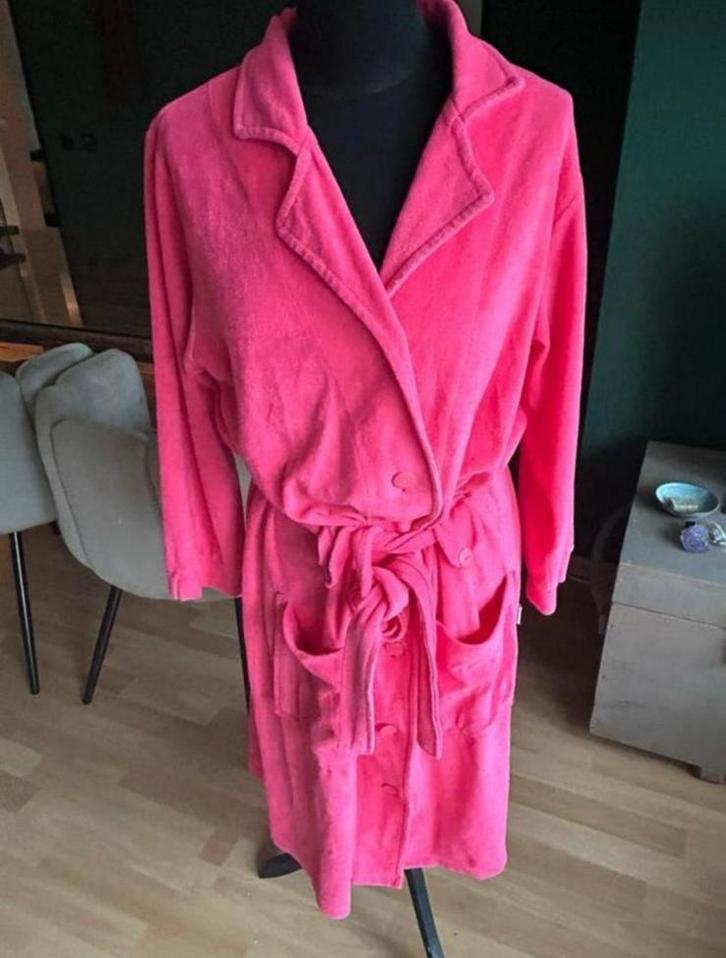 Pastunette mooie badstof badjas met knopen mt 42 ZGAN, Kleding | Dames, Pyjama's, Zo goed als nieuw, Maat 42/44 (L), Ophalen of Verzenden