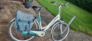 Sparta damesfiets stadsfiets kroegfiets boodschappenfiets beschikbaar voor biedingen