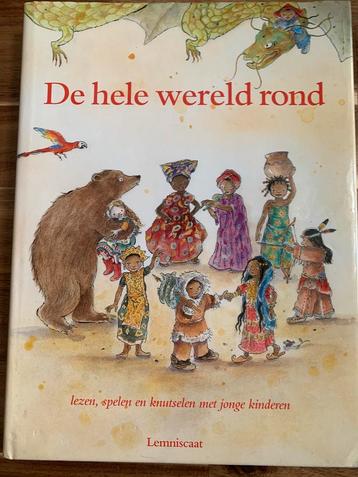 De hele wereld rond, knutsel lemniscaat Maria v Donkelaar beschikbaar voor biedingen