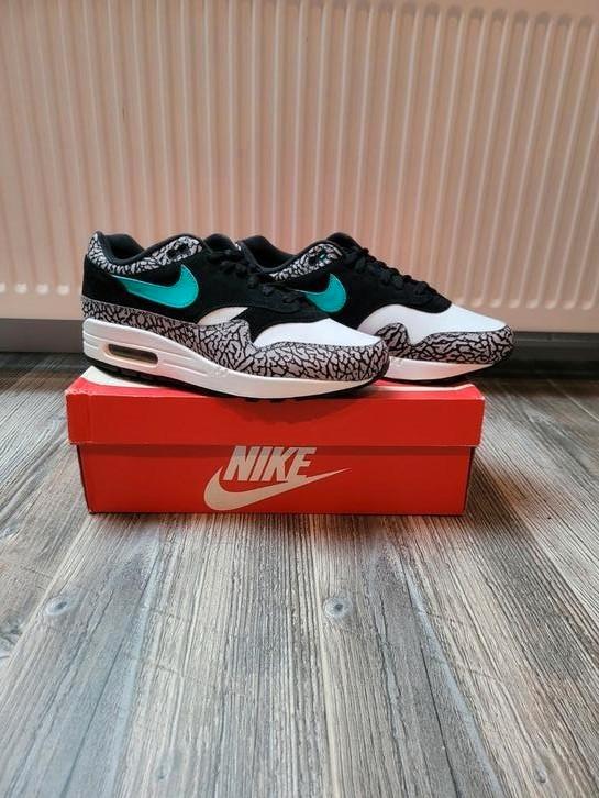 NIKE AIR MAX 1 - ATMOS ELEPHANT (2017) 42,5 / US / 9 27CM, Kleding | Heren, Schoenen, Nieuw, Overige kleuren, Ophalen of Verzenden