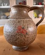 Gaaf aardenwerk schenkkan. Vallauris., Ophalen of Verzenden