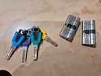 M&C color + cilinder 2 stuks SKG ***, Doe-het-zelf en Verbouw, Hang- en Sluitwerk, Ophalen of Verzenden, Slot, Rvs, 2j