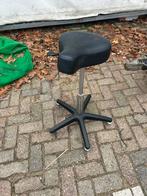 Zadelkruk / kapperskruk, Ophalen, Gebruikt, In hoogte verstelbaar, X