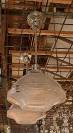 Mooie Holophane glazen hanglampen 30 cm doorsnee 60 cm lang, Antiek en Kunst, Ophalen
