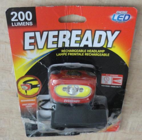 Eveready oplaadbare hoofdlamp LED 200 lumen, Caravans en Kamperen, Zaklampen, Nieuw, Batterij, Ophalen of Verzenden