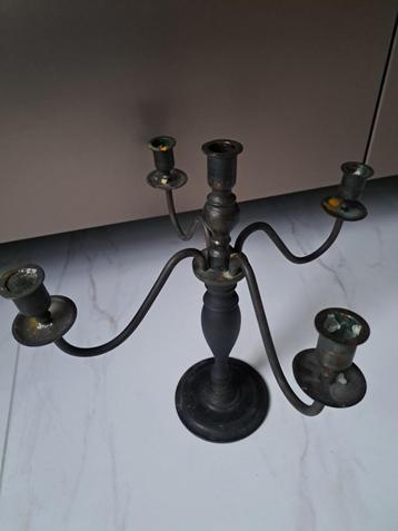 Prachtige antieke Kandelaar van messing  beschikbaar voor biedingen