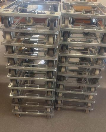 Bakkerij broban dolly trolly emballage onderstellen kratten beschikbaar voor biedingen