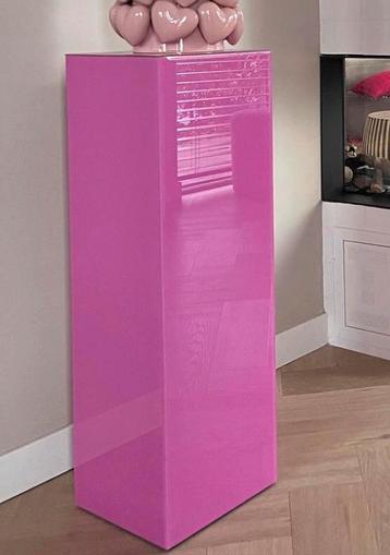 GEVRAAGD zuil pilaar Hk living roze mirror 