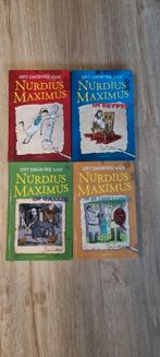 Nursius Maximus, Boeken, Humor, Ophalen of Verzenden, Zo goed als nieuw