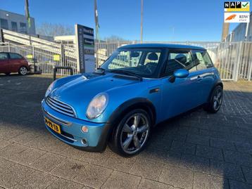 Mini Mini 1.6 Cooper Pepper | AUTOMAAT | STOELVERWARMING beschikbaar voor biedingen