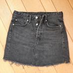 H&M spijker rokje rok zwart maat 36, Kleding | Dames, Rokken, H&M, Zwart, Ophalen of Verzenden, Zo goed als nieuw