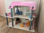 Houten poppenhuis met meubeltjes, Ophalen, Gebruikt