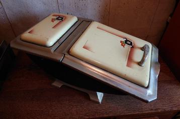 Antieke kolenkit / kolenbak art deco gietijzer emaille beschikbaar voor biedingen