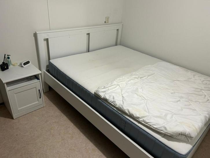Ikea slaapkamerset 160x200 met matras, Huis en Inrichting, Slaapkamer | Bedden, Zo goed als nieuw, Tweepersoons, 160 cm, 200 cm