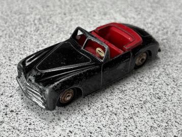 Simca 8 Sport van Dinky Toys beschikbaar voor biedingen