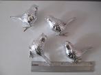 4 grote zilveren retro kunststof kerstballen vogeltjes, Ophalen of Verzenden, Gebruikt