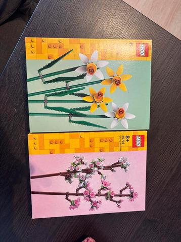 LEGO 40747 Narcissen & 40725 Kersenbloesems beschikbaar voor biedingen