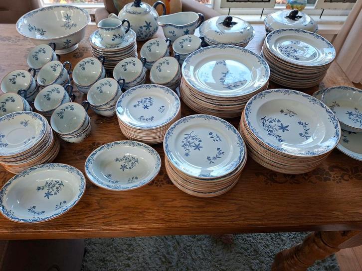 Rörstrand Ostindia 12 persoons servies, Antiek en Kunst, Antiek | Servies compleet, Ophalen