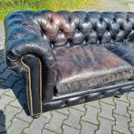 Industriële Chesterfield bank vintage zwart leer + BEZORGD, Gebruikt, Chesterfield, Driepersoons, Ophalen of Verzenden