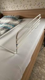 Bed rek / val rek , voor senioren wn kinderen, Ophalen, Verstelbaar, Eenpersoons, Wit