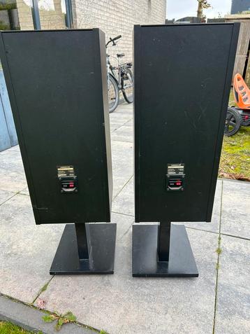 Audiolab Candor II luidsprekers met originele standaards  beschikbaar voor biedingen
