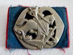 Oude slag baretembleem Regiment Huzaren Prins Alexander, Verzamelen, Verzenden, Landmacht, Nederland, Embleem of Badge