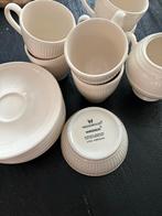 Wedgwood Servies - Kopjes, Schoteltjes, Suikerpot, Huis en Inrichting, Keuken | Servies, Gebruikt, Ophalen of Verzenden, Wedgwood