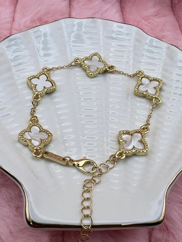 Verschillende kleuren Armband goudkleurige klavertjes, Sieraden, Tassen en Uiterlijk, Ophalen of Verzenden, Nieuw, Goud, Staal