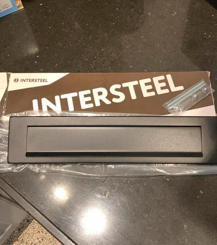 RVS matzwarte brievenbus. NIEUW, Tuin en Terras, Brievenbussen, Nieuw, Brievenbusklep, Rvs, Ophalen