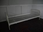 Kuperus, Eenpersoons wit stalen bed, Huis en Inrichting, Ophalen, 90 cm, Eenpersoons, Wit