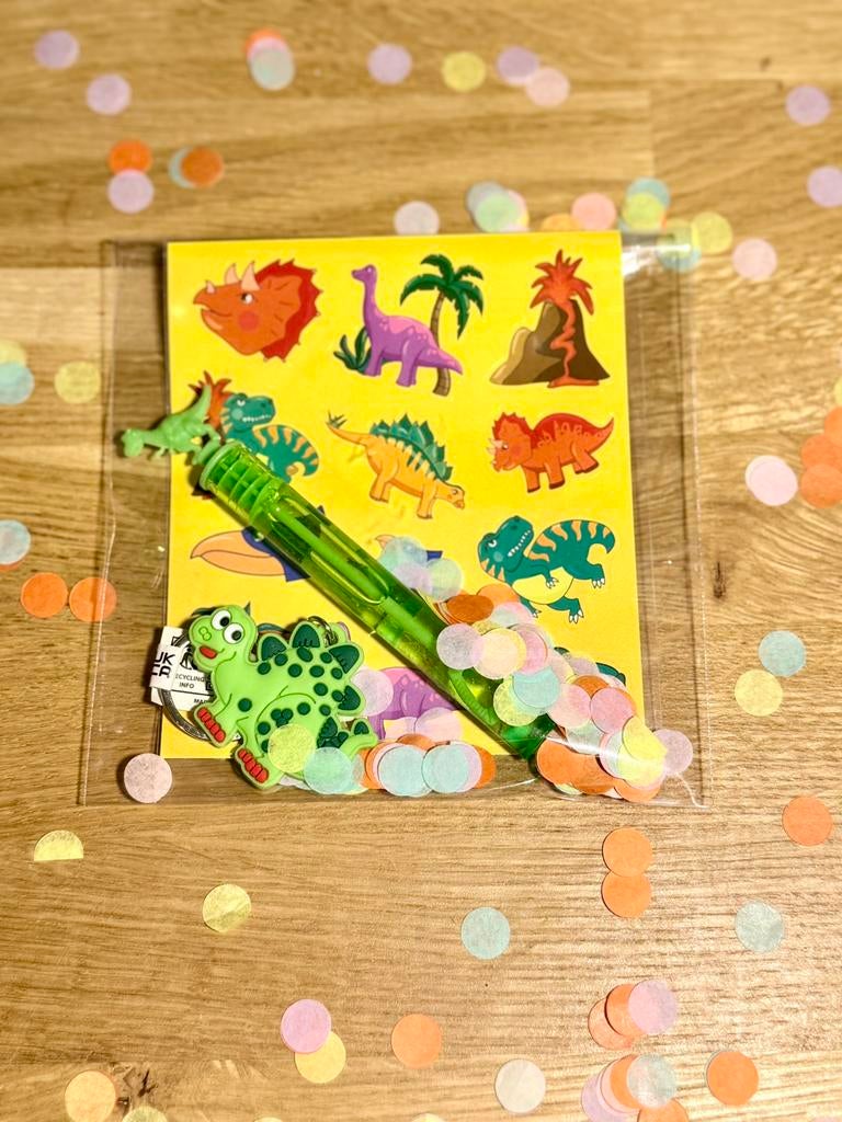 Dino traktatie, Ophalen of Verzenden, Nieuw, Knutselwerk