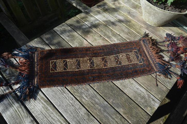 Klein tapijt of weefwerk uit Centraal-Azië (Afghanistan), Antiek en Kunst, Antiek | Kleden en Textiel, Ophalen of Verzenden