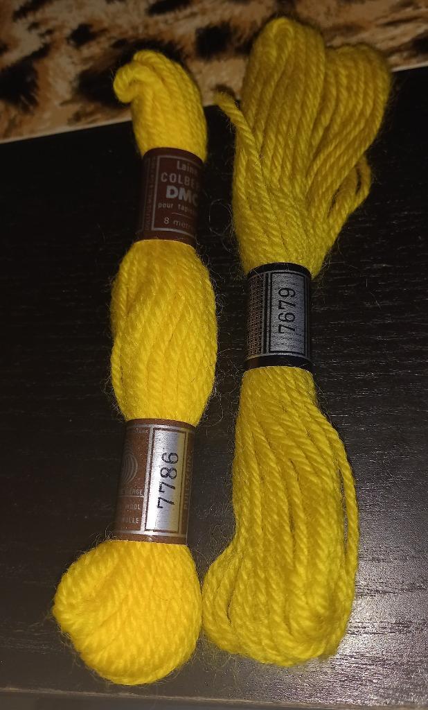 Diverse kleuren DMC borduurwol, Hobby en Vrije tijd, Borduren en Borduurmachines, Zo goed als nieuw, Borduurgaren of Zijde, Ophalen of Verzenden