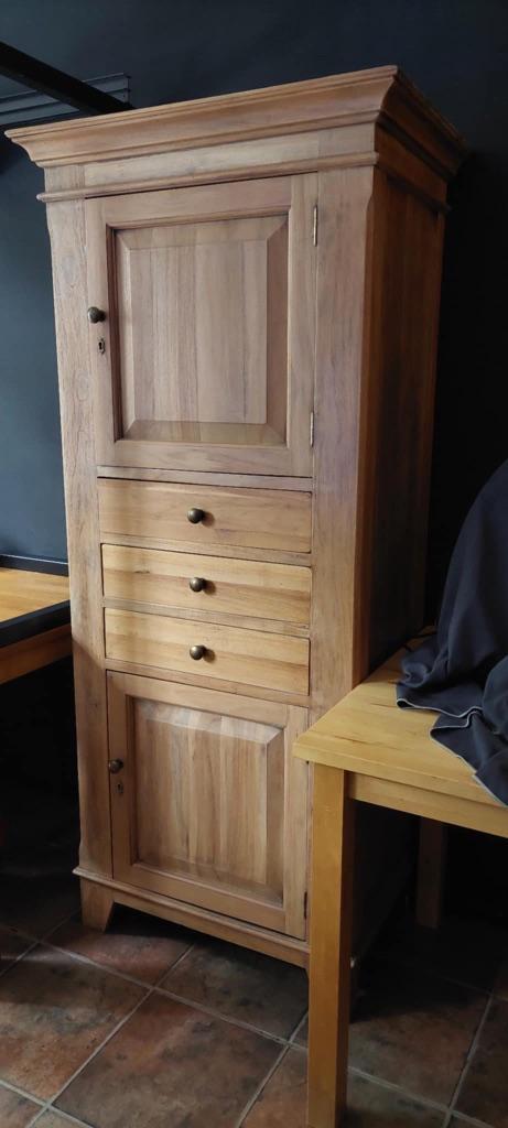 Landelijke Buffetkast - Servieskast van Teakhout met lades, Huis en Inrichting, Kasten | Buffetkasten, Gebruikt, 150 tot 200 cm