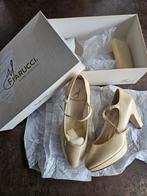 Fiarucci bruidsschoenen trouwschoenen pumps Pearl goud 38,5, Ophalen of Verzenden, Zo goed als nieuw, Schoenen