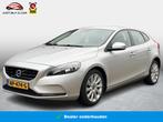 Volvo V40 2.0 D2 Momentum / Metallic Silver / Cruise control, Auto's, Gebruikt, Euro 6, 4 cilinders, Leder en Stof