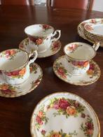 Royal albert, Antiek en Kunst, Ophalen of Verzenden