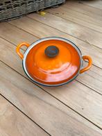 La cousances  braadpan mt 20 gietijzer met emaile vintage, Huis en Inrichting, Keuken | Potten en Pannen, Gebruikt, Gietijzer